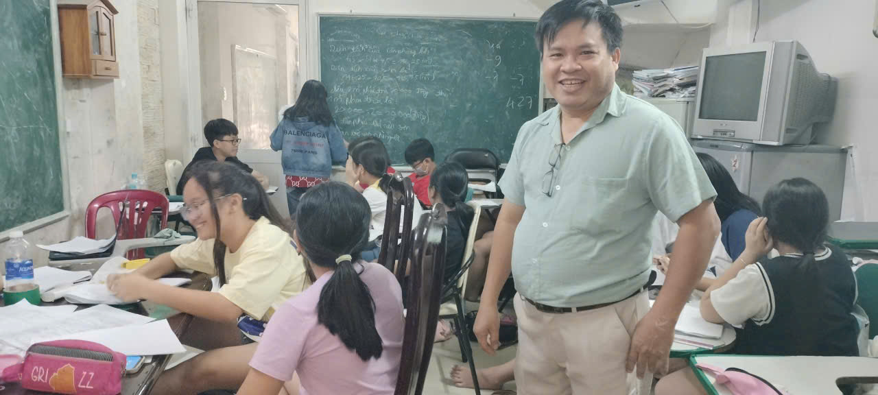 Lớp học thêm tiếng Anh Quận 7 tại Hồng Đấu.